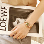 Luxury Ladies Quartz Watch (Magnetic Watch)
