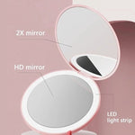 Compact Mirror with Light
