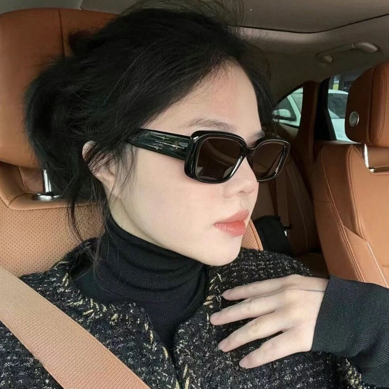 Luxury Women's Sunglasses (Retro Y2K)