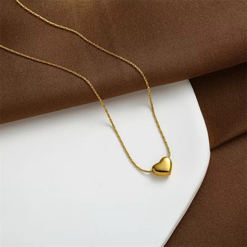 18K Gold Love Necklace